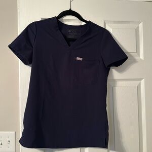 Brand new set of figs joggers, extra extra small with top included navy